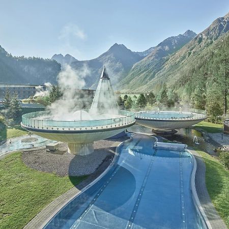 Aqua Dome 4 Sterne Superior Hotel & Tirol Therme Laengenfeld Exterior photo