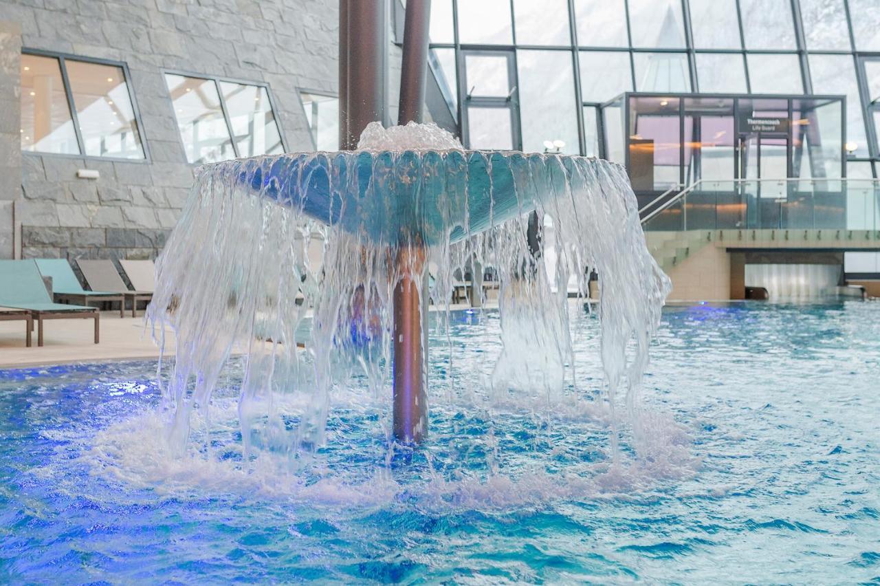 Aqua Dome 4 Sterne Superior Hotel & Tirol Therme Laengenfeld Exterior photo